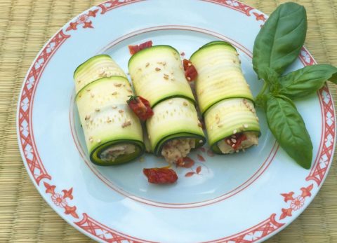 Recette Nems de courgettes crues aux saveurs du Sud