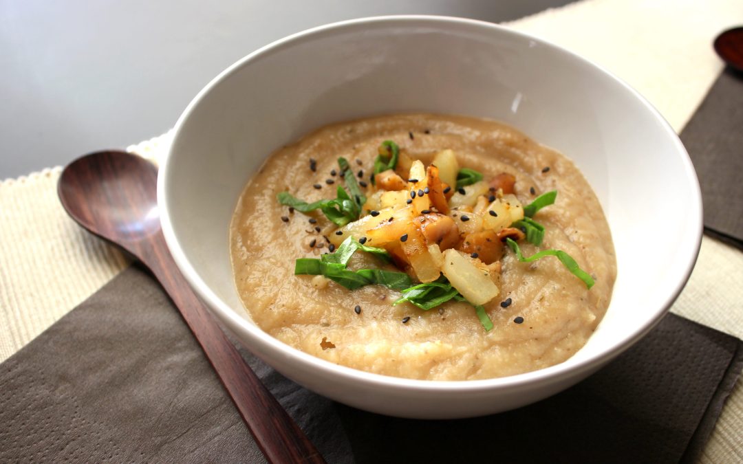 Soupe épaisse de panais, poire et châtaigne