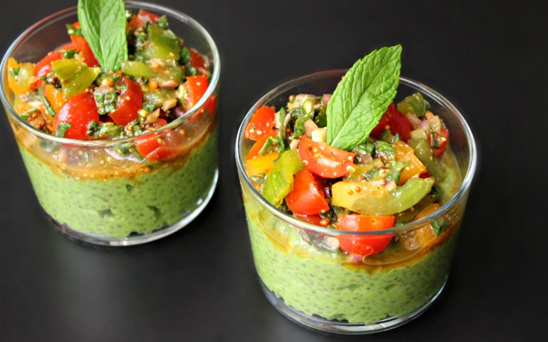 Pudding de chia salé et tomates marinées