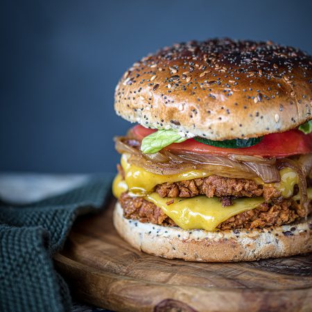 Ultimate Double Cheeseburger by Sébastien Kardinal