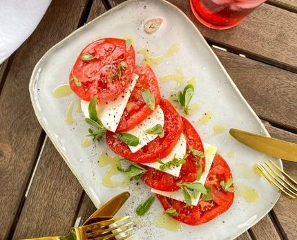 Recette Salade tomates et mozzarella végétale