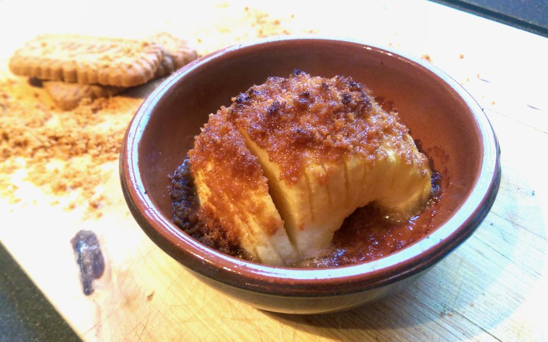 Pommes au four en croûte de spéculoos véganes