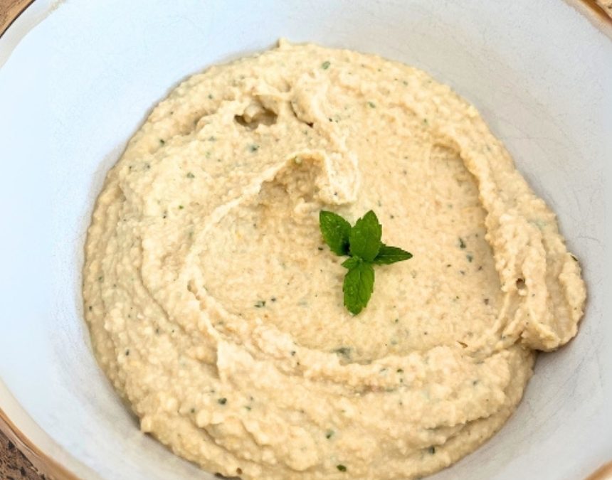 Houmous végétal à la menthe
