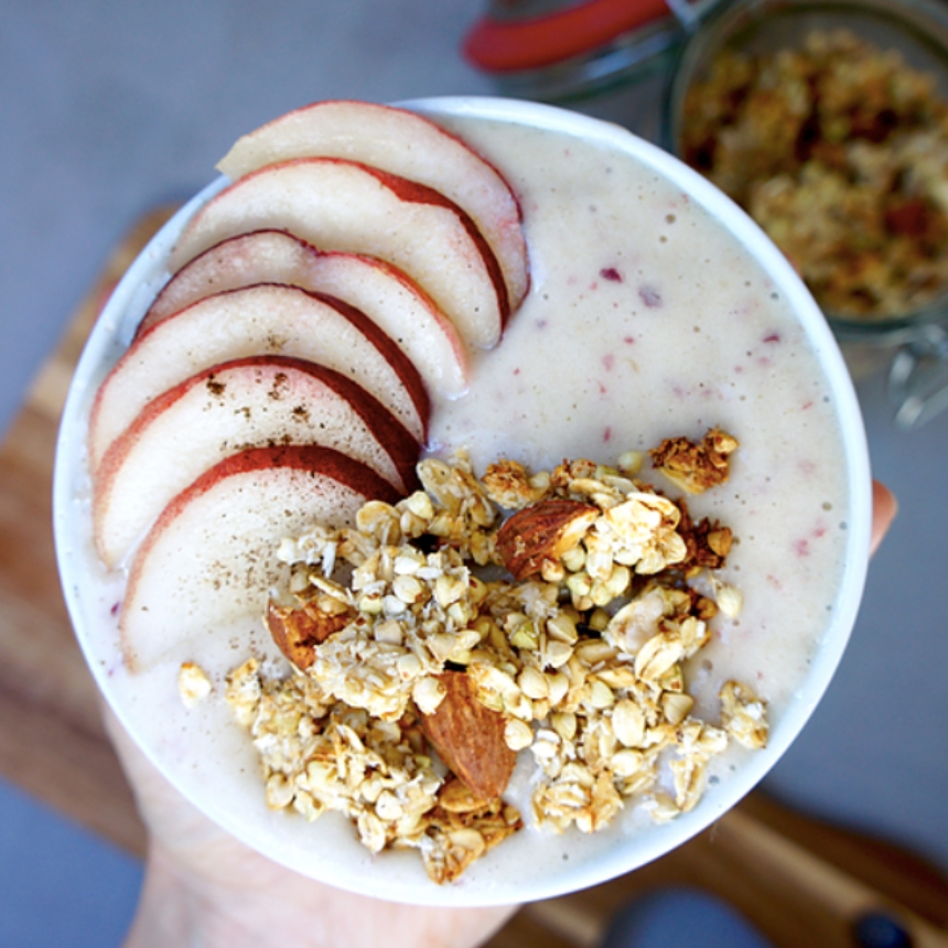 Recette Smoothie-bowl végétal à la pêche