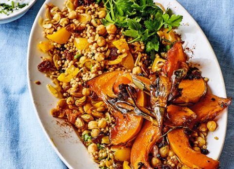 Recette Potiron rôti, couscous à la marocaine et yaourt à la noix de coco et au citron vert