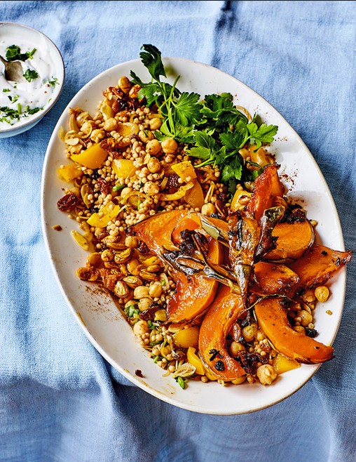 Recette Potiron rôti, couscous à la marocaine et yaourt à la noix de coco et au citron vert
